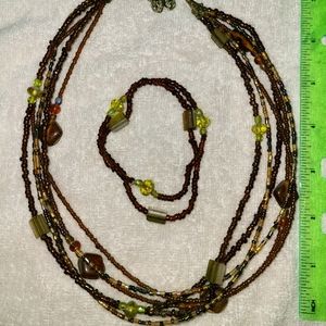 Necklace/bracelet set